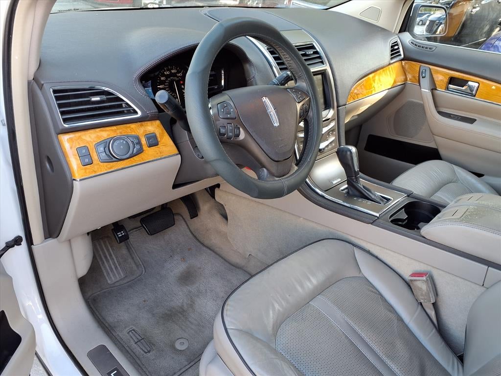 2013 Lincoln MKX Base