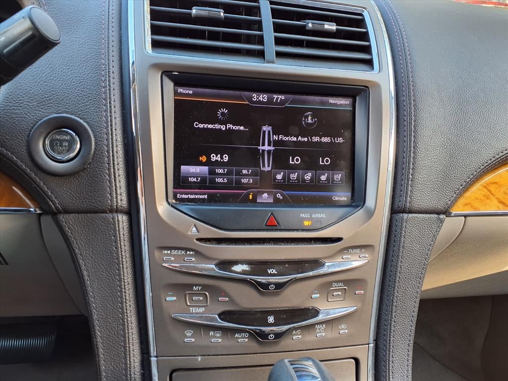 2013 Lincoln MKX Base