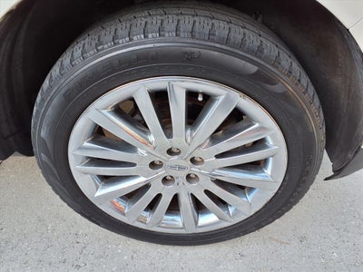 2013 Lincoln MKX Base