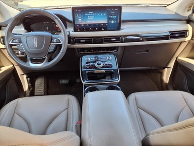 2022 Lincoln Nautilus Standard