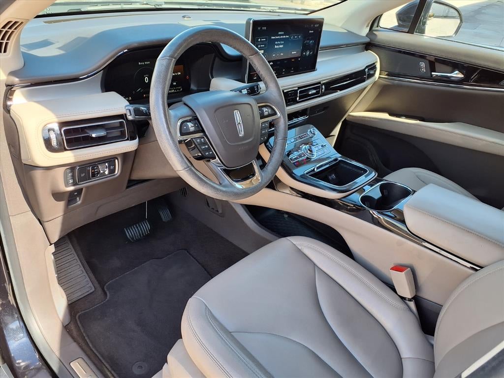 2022 Lincoln Nautilus Standard