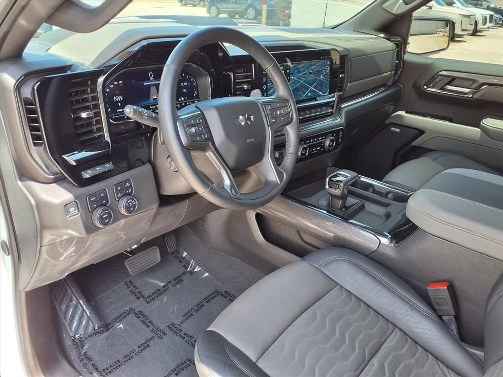 2025 Chevrolet Silverado 1500 ZR2