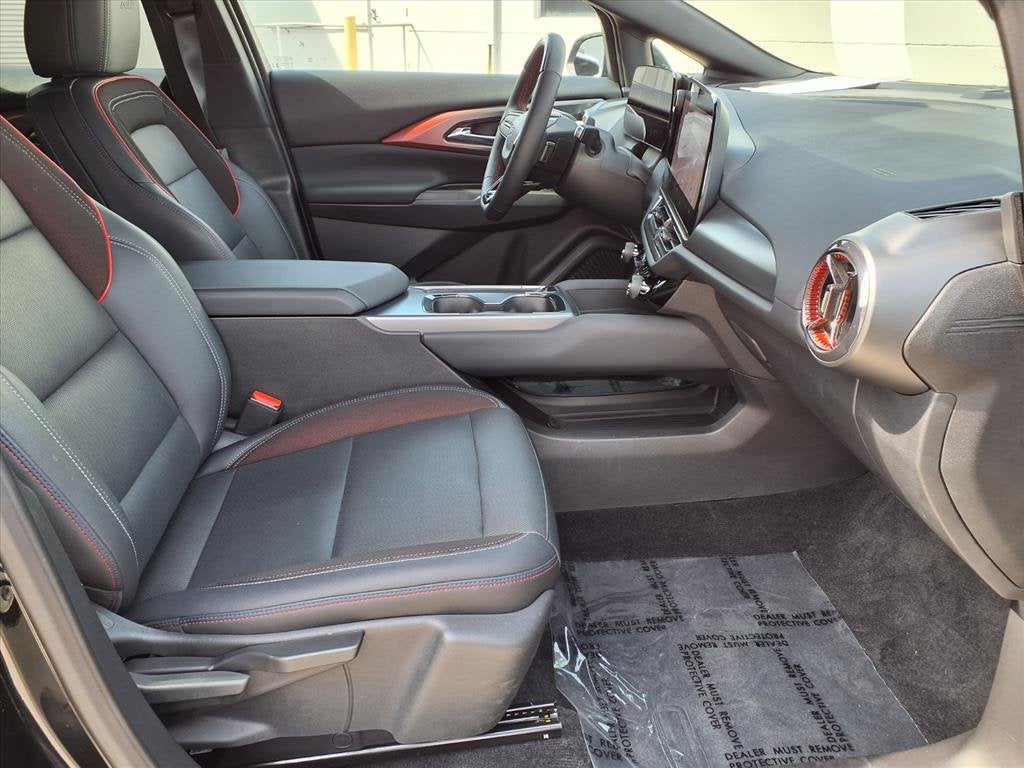 2024 Chevrolet Equinox EV Launch Edition - Photo 9
