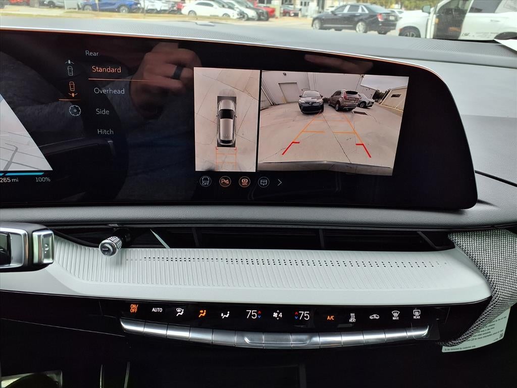 2026 Cadillac OPTIQ Luxury