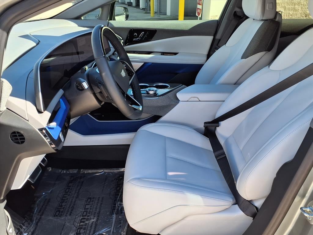 2026 Cadillac OPTIQ Luxury