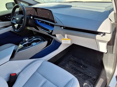 2026 Cadillac OPTIQ Luxury