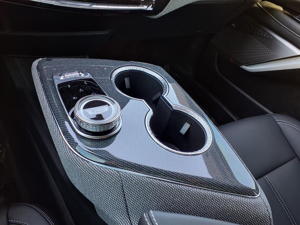 2026 Cadillac OPTIQ Luxury