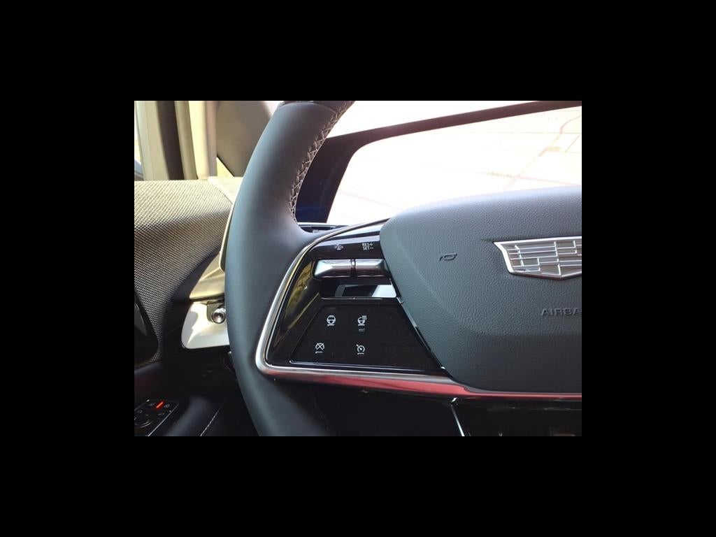 2026 Cadillac OPTIQ Luxury