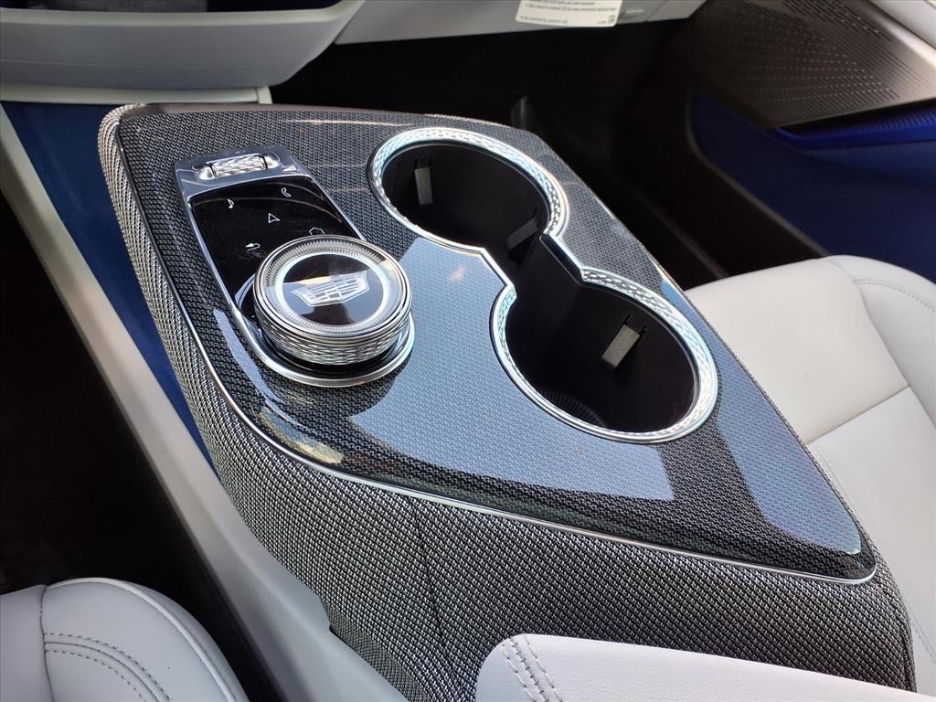 2026 Cadillac OPTIQ Luxury