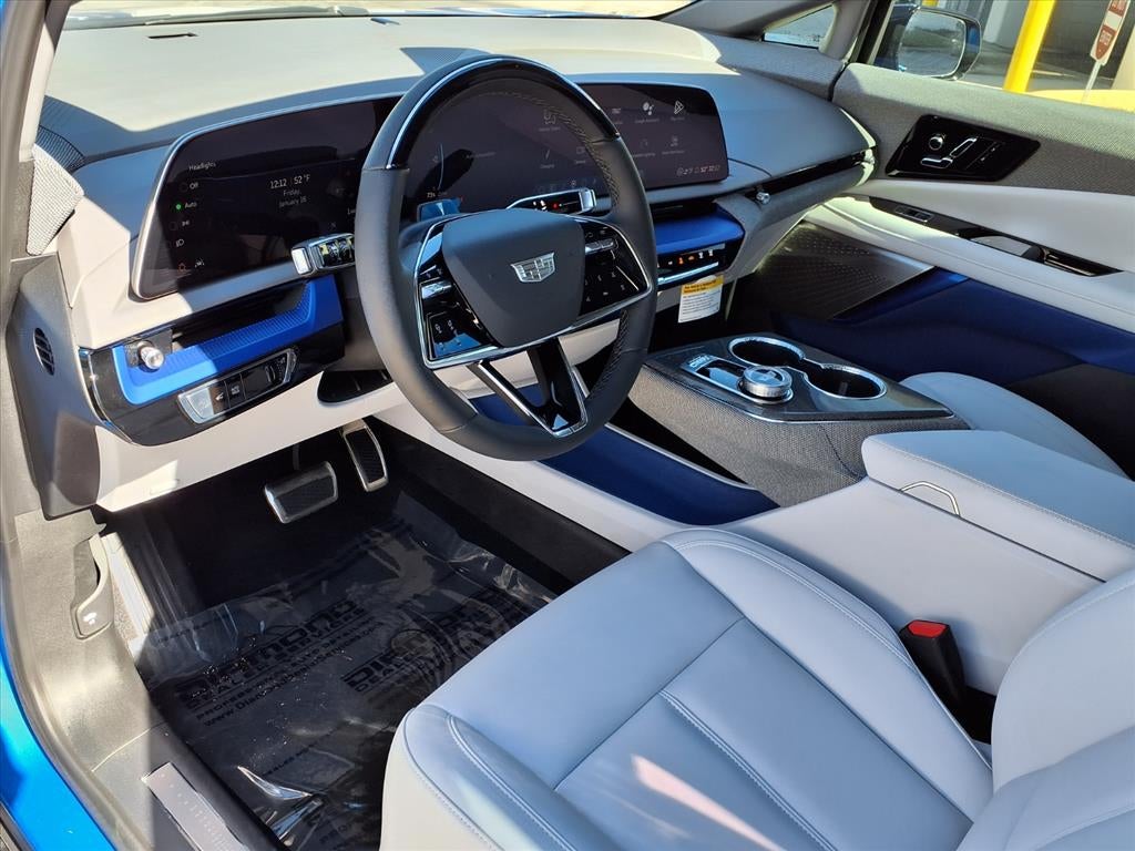 2026 Cadillac OPTIQ Luxury