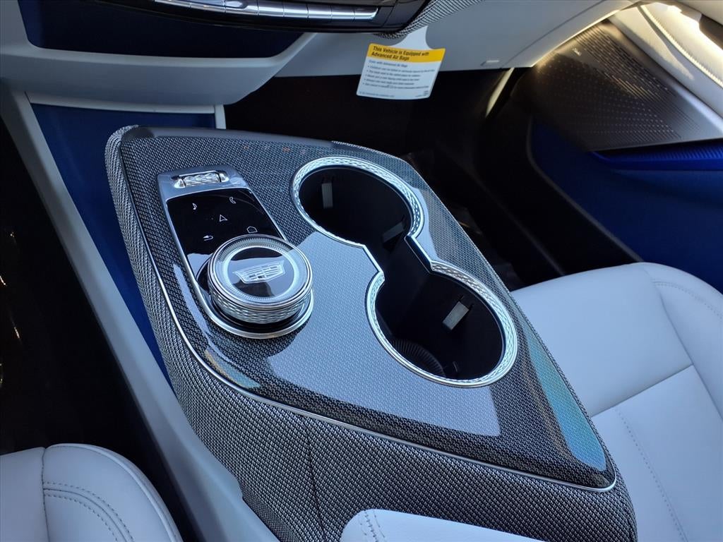 2026 Cadillac OPTIQ Luxury