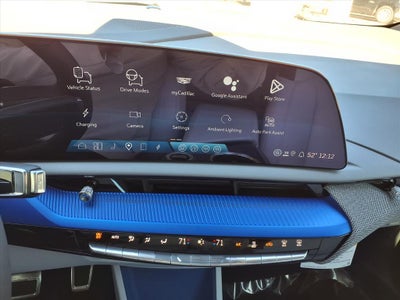 2026 Cadillac OPTIQ Luxury