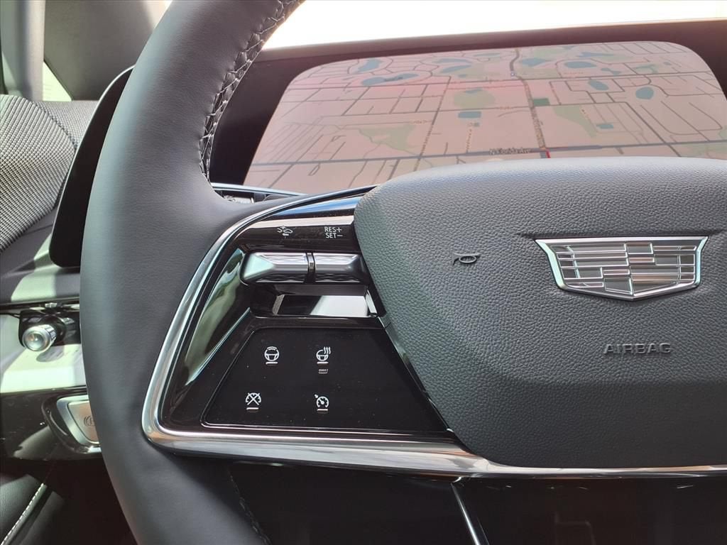 2027 Cadillac OPTIQ Luxury