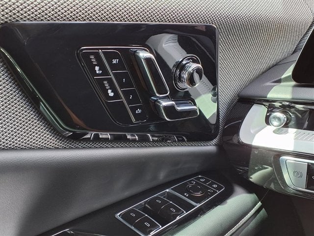 2027 Cadillac OPTIQ Luxury
