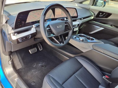 2026 Cadillac OPTIQ Premium Luxury