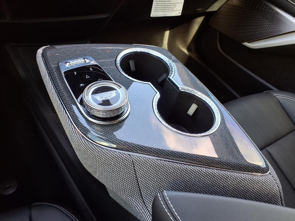 2026 Cadillac OPTIQ Premium Luxury