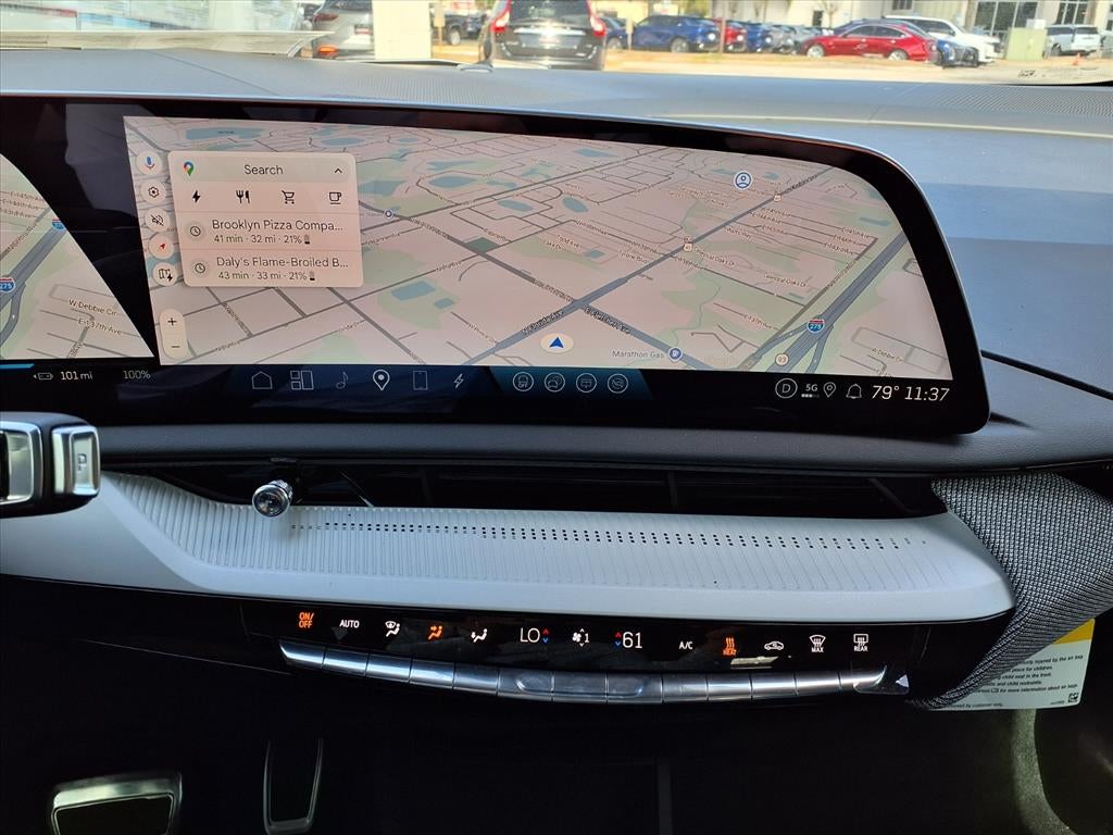 2026 Cadillac OPTIQ Premium Luxury