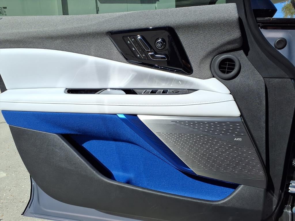 2026 Cadillac OPTIQ Premium Luxury