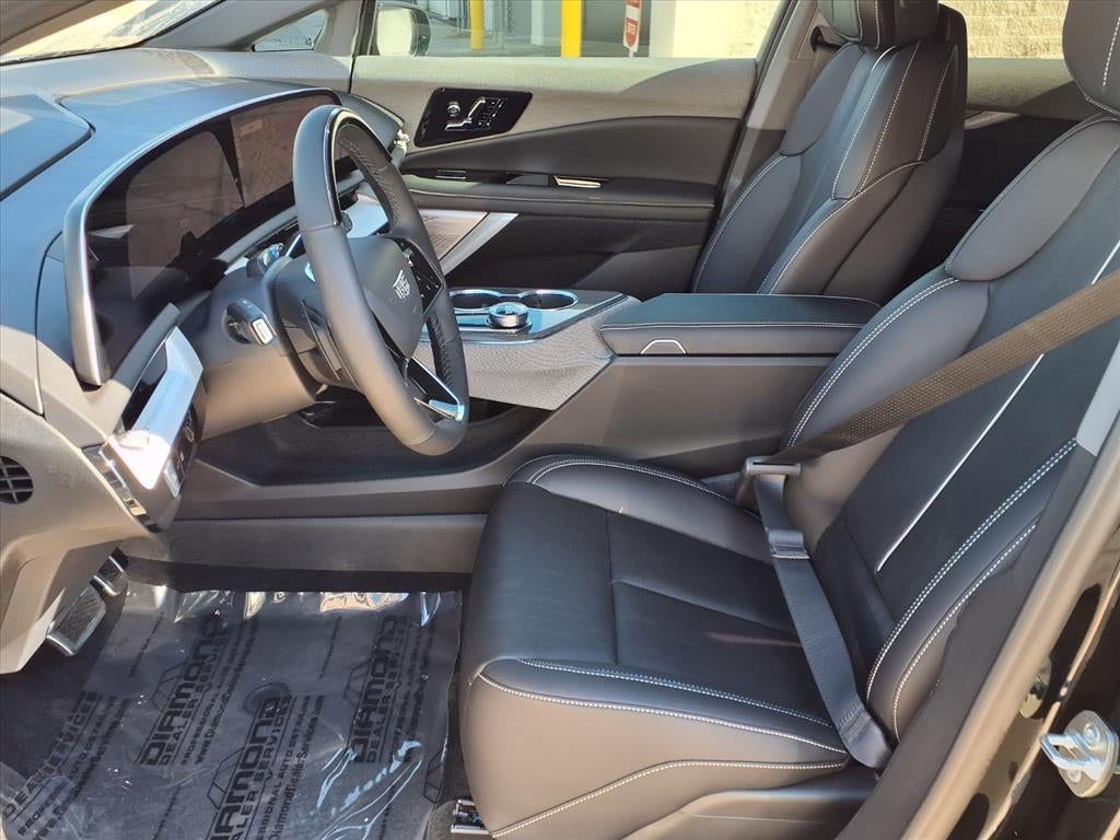 2026 Cadillac OPTIQ Premium Luxury