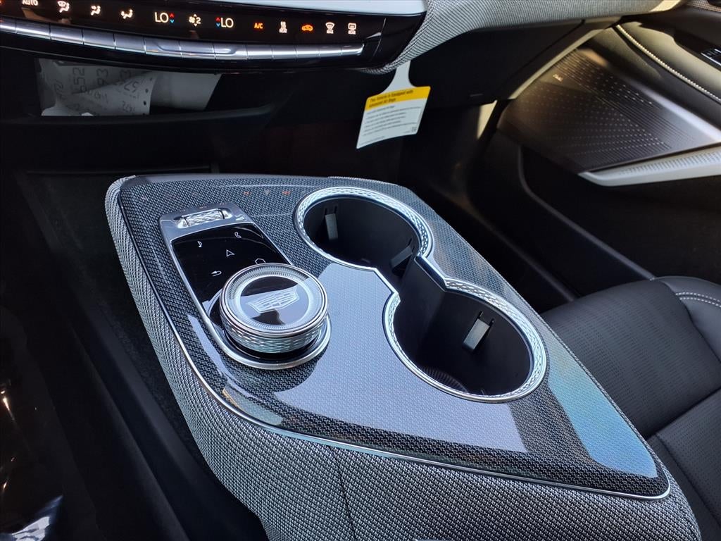 2026 Cadillac OPTIQ Premium Luxury