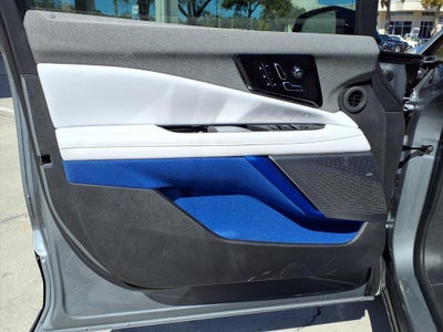 2025 Cadillac OPTIQ Luxury 2