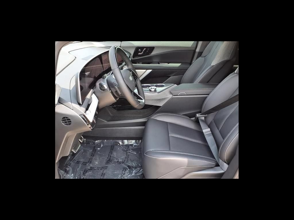 2027 Cadillac OPTIQ Sport
