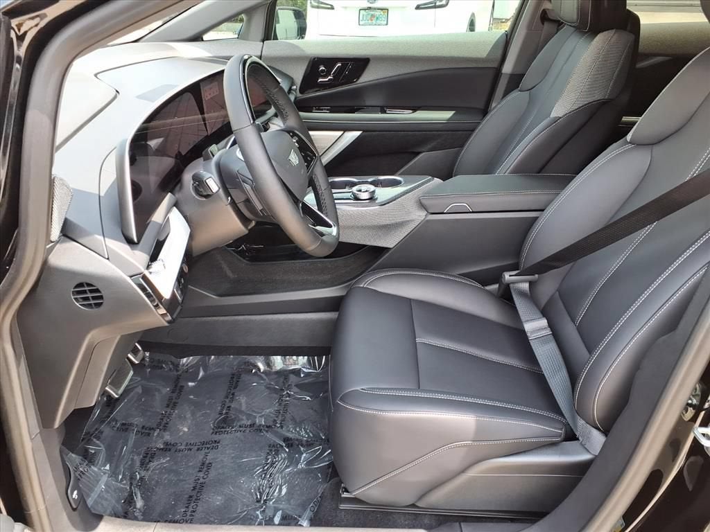 2027 Cadillac OPTIQ Sport - Photo 13