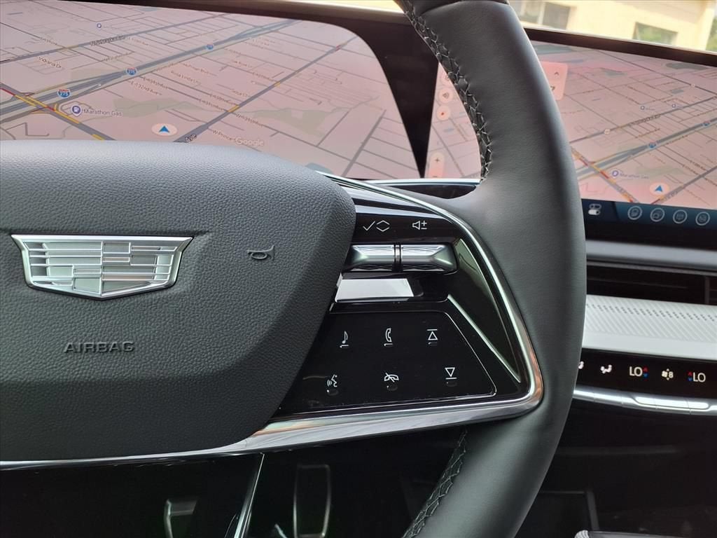 2027 Cadillac OPTIQ Sport - Photo 16
