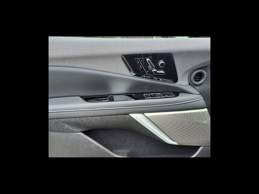 2027 Cadillac OPTIQ Sport