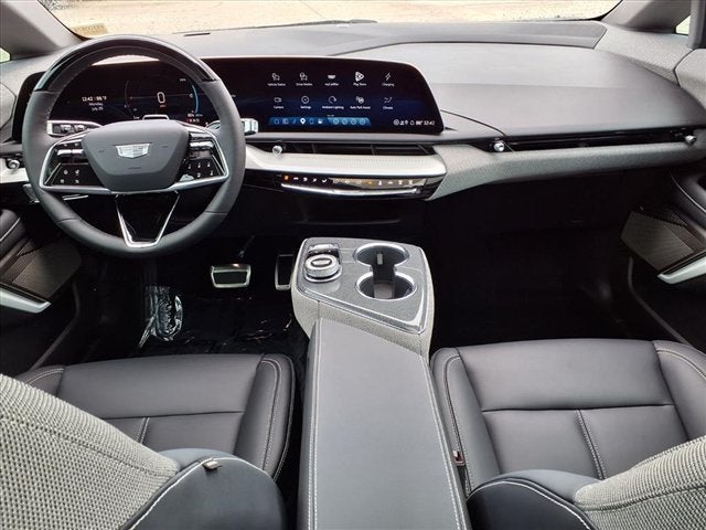 2027 Cadillac OPTIQ Sport - Photo 13