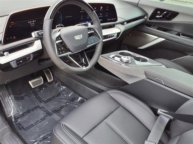 2027 Cadillac OPTIQ Sport - Photo 14