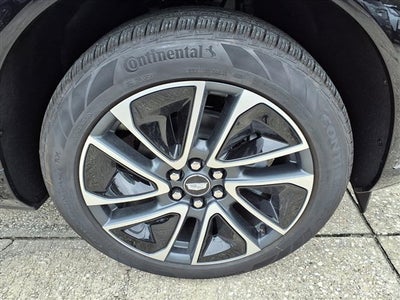 2027 Cadillac OPTIQ Sport