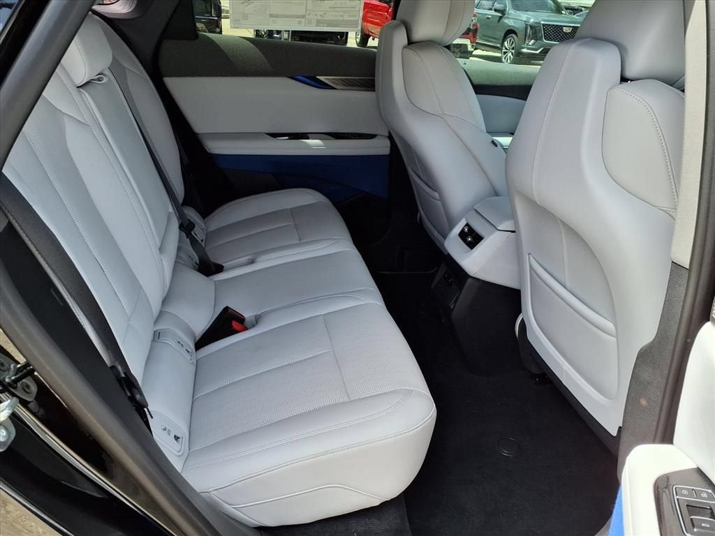 2026 Cadillac OPTIQ Premium Sport