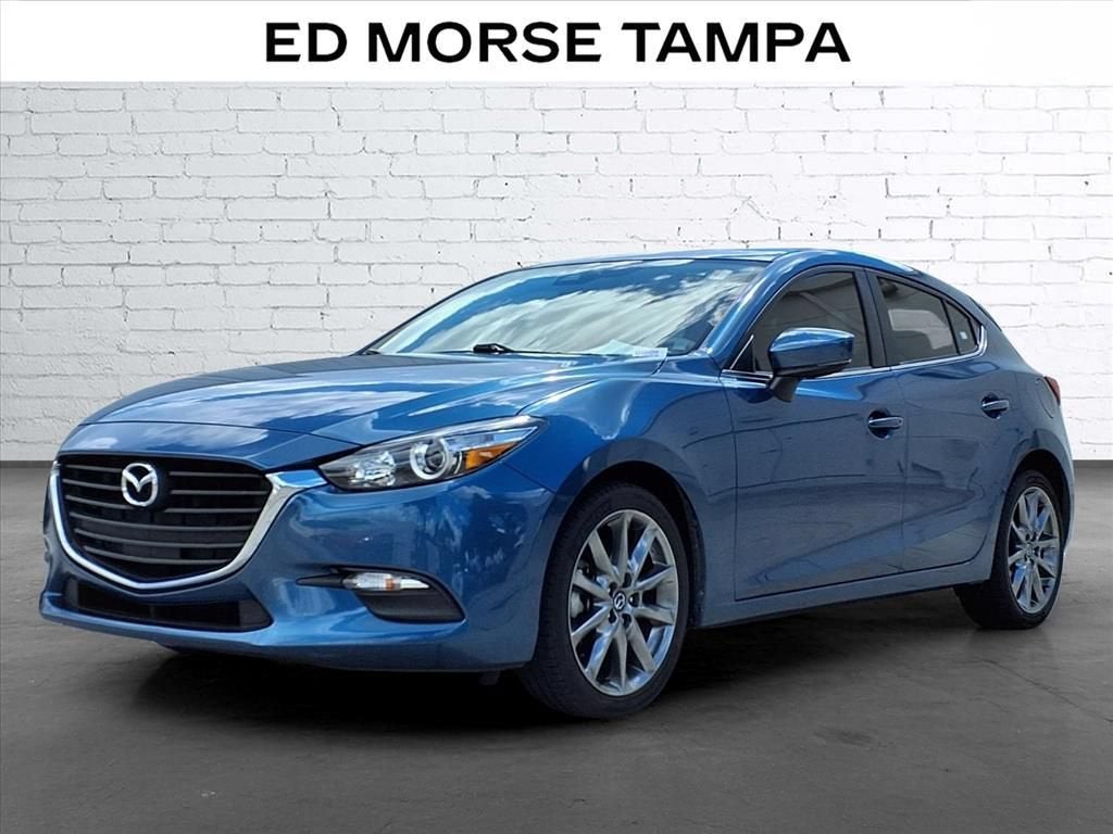 2018 Mazda Mazda3 5-Door Touring