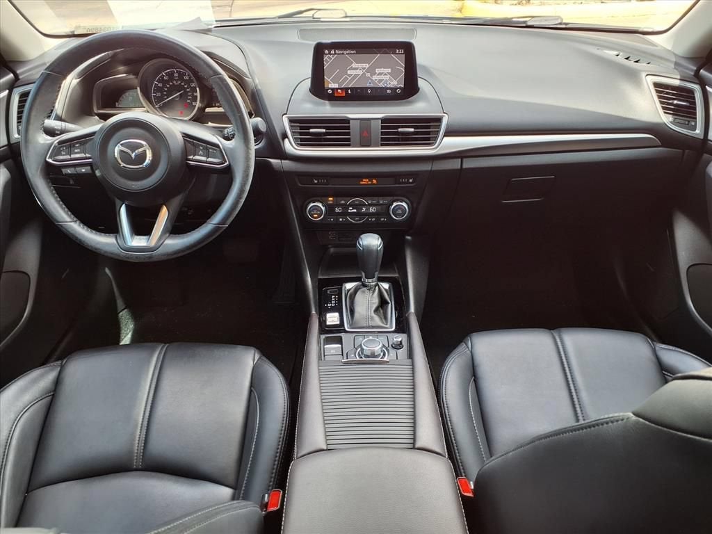 2018 Mazda Mazda3 5-Door Touring