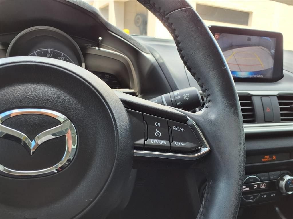 2018 Mazda Mazda3 5-Door Touring