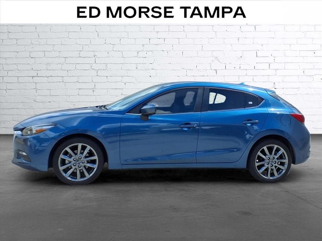 2018 Mazda Mazda3 5-Door Touring