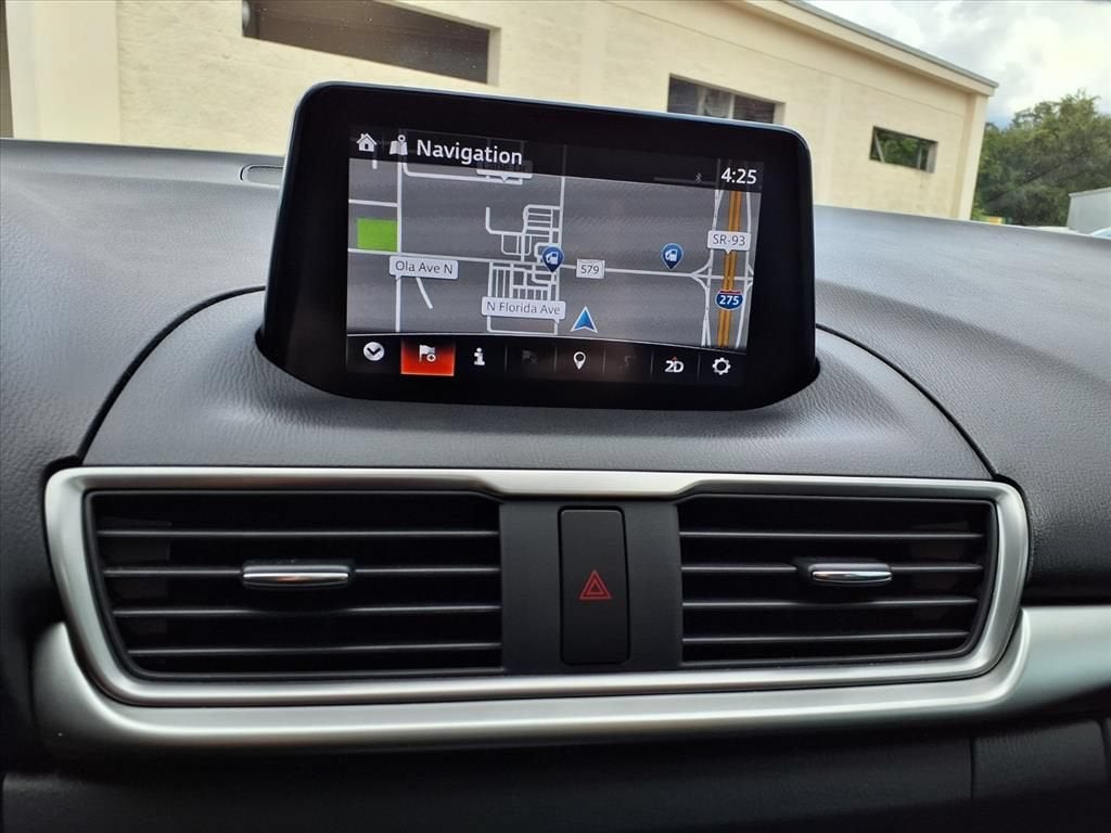 2018 Mazda Mazda3 5-Door Touring