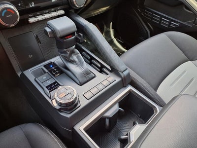 2024 Toyota Tacoma 4WD SR5