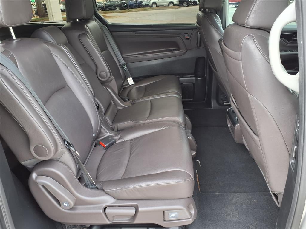 2022 Honda Odyssey Touring - Photo 12
