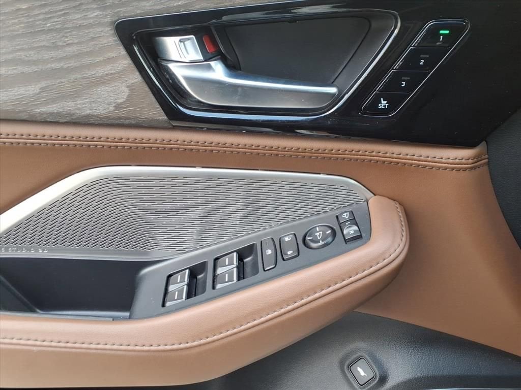 2023 Acura MDX w/Advance Package