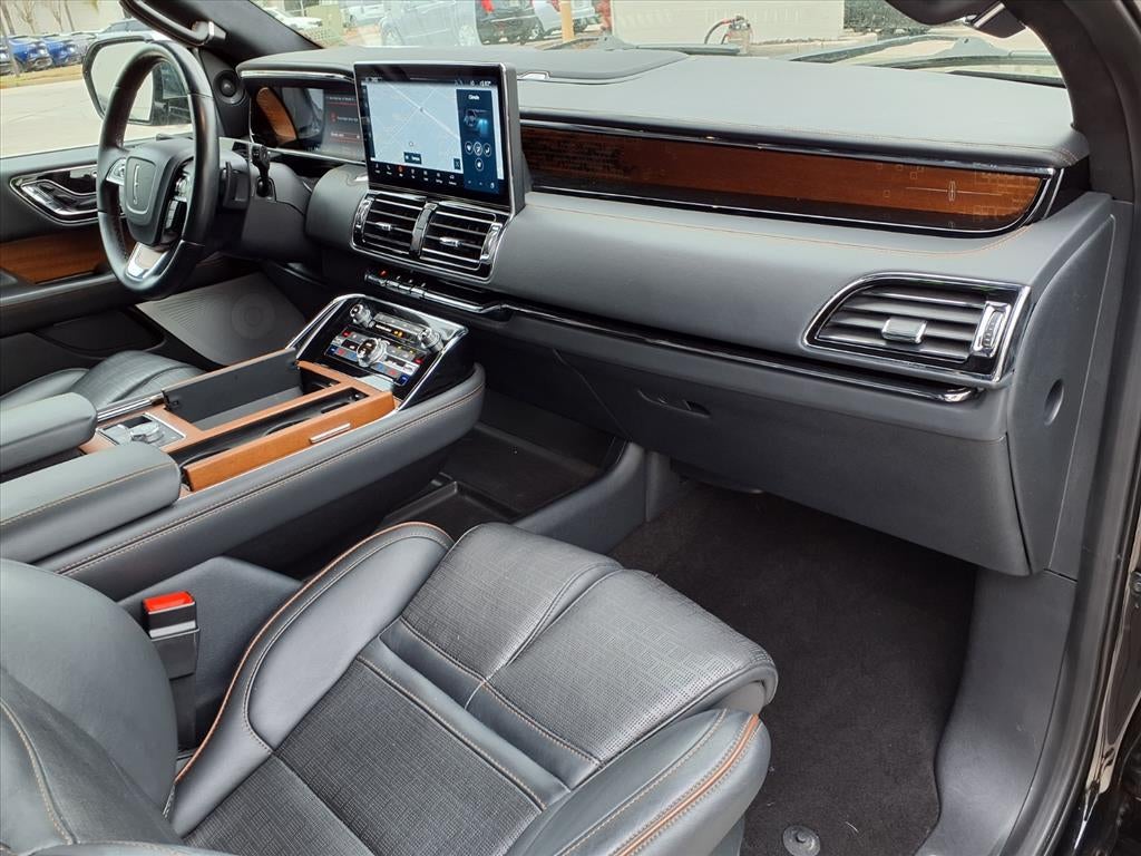 2023 Lincoln Navigator L Black Label