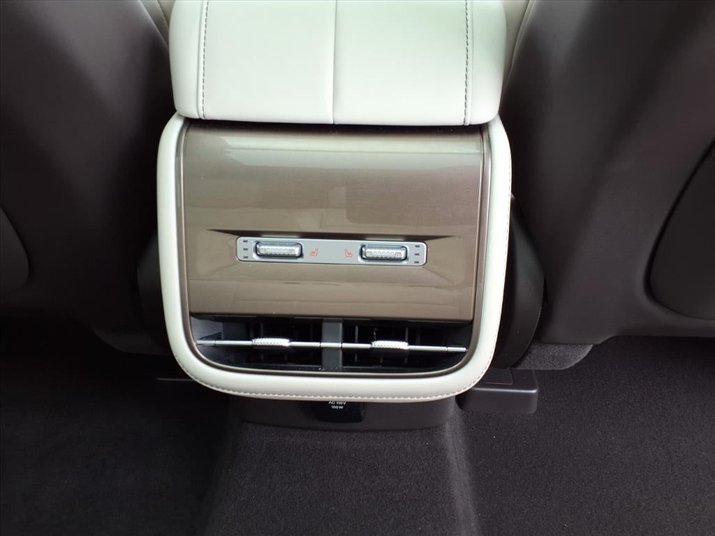 2024 Lincoln Nautilus Black Label