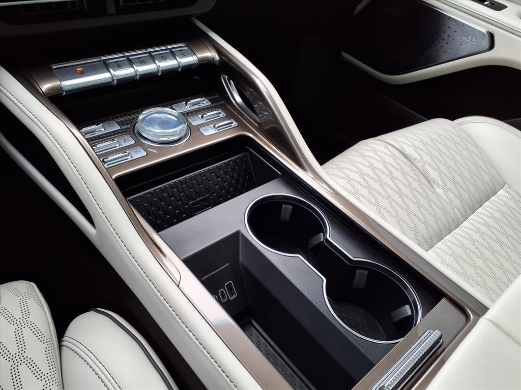 2024 Lincoln Nautilus Black Label