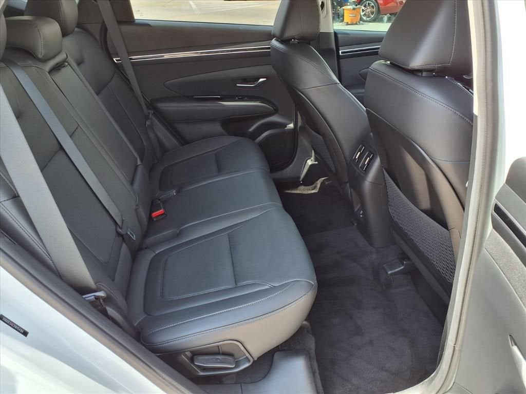 2022 Hyundai Tucson Limited - Photo 13