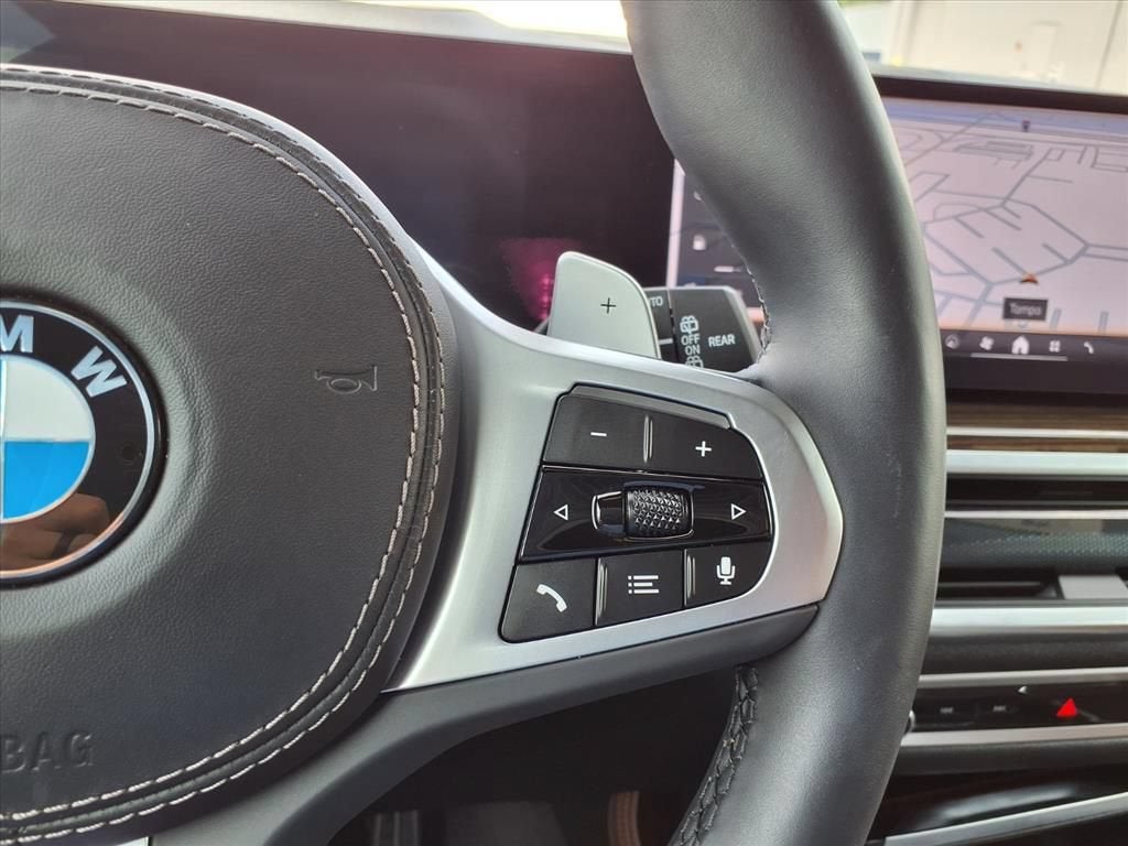 2026 BMW X7 40i - Photo 26