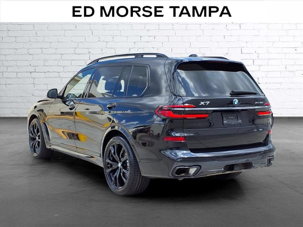 2026 BMW X7 xDrive40i