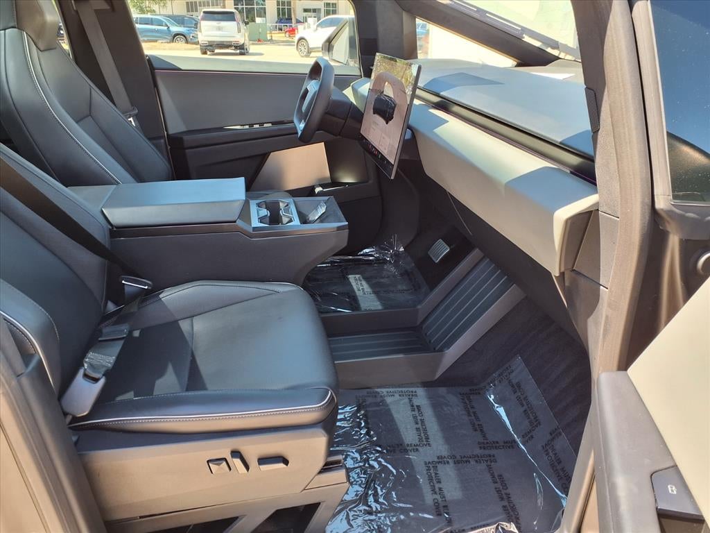 2025 Tesla Cybertruck NA