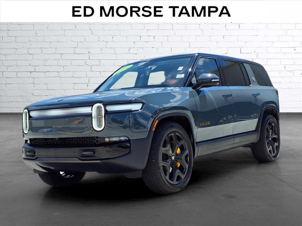 2025 Rivian R1S Ascend Tri Max's photo