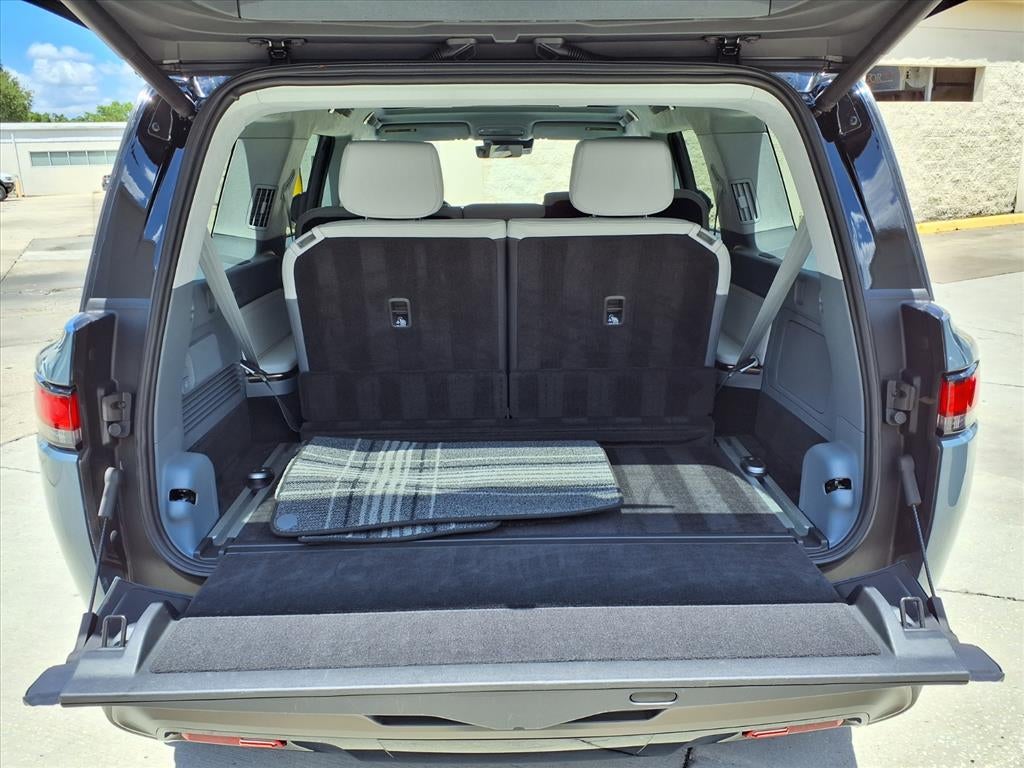 2025 Rivian R1S Ascend - Photo 17